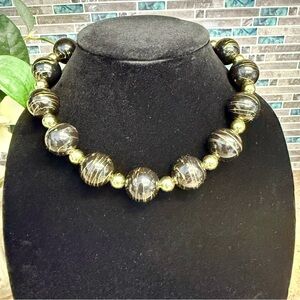 Vintage chunky boho style beaded necklace.